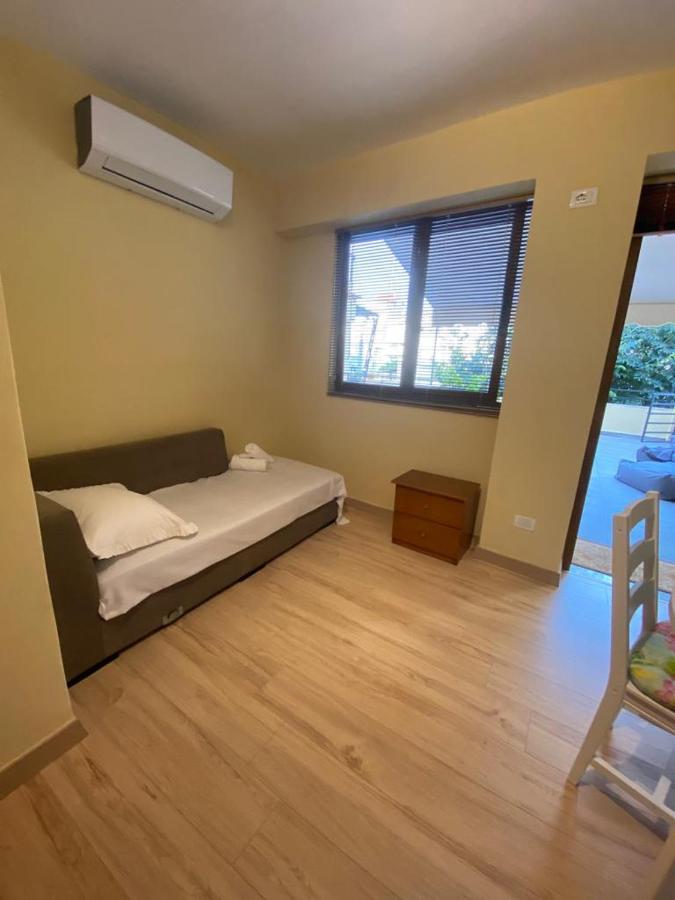Saranda Beach Apartment Exteriör bild